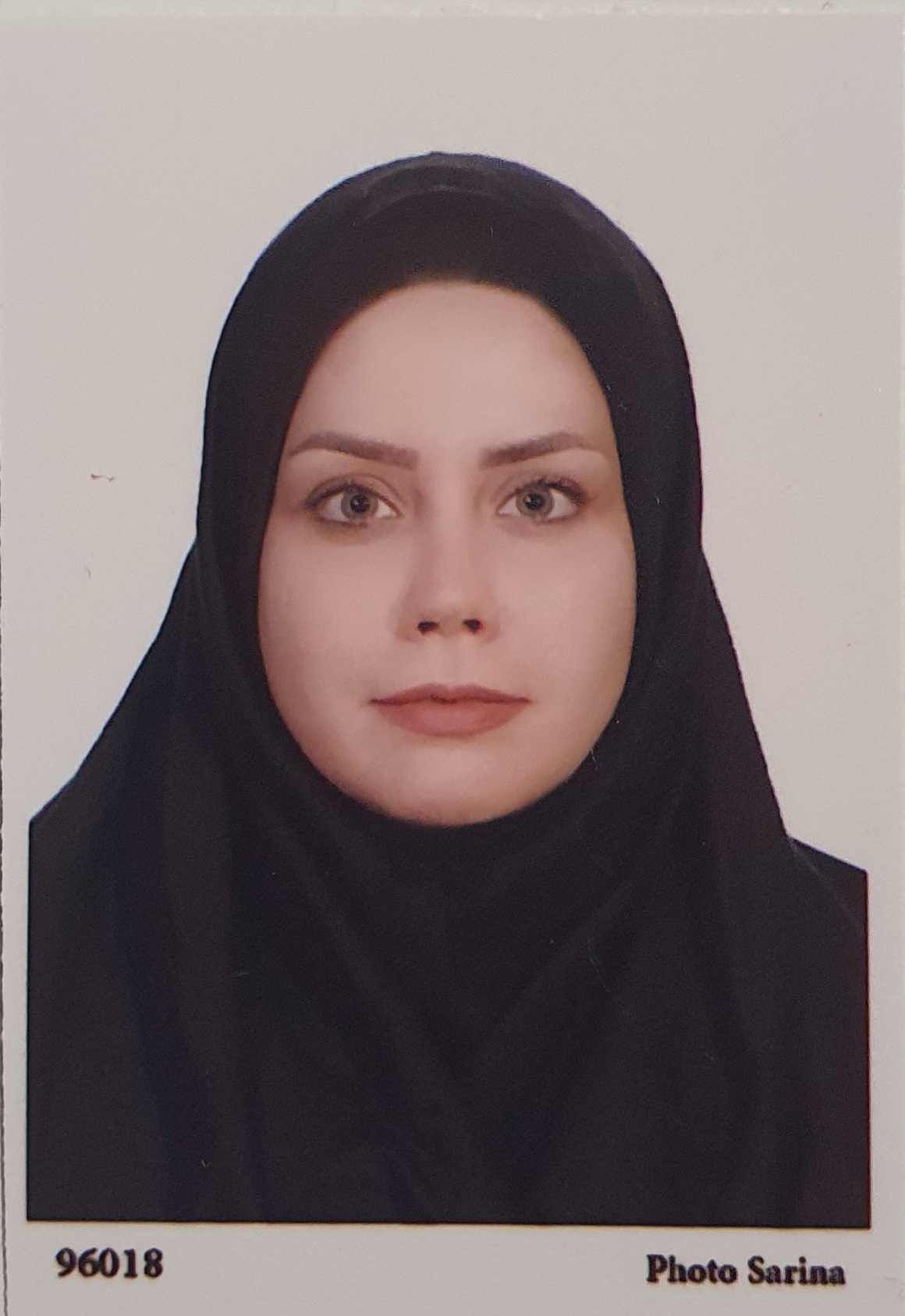 مونا رمضانی