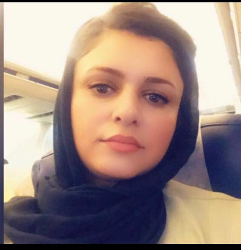 دکتر عاطفه رضایی فر — درمون