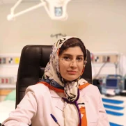 نفیسه مویدنیا