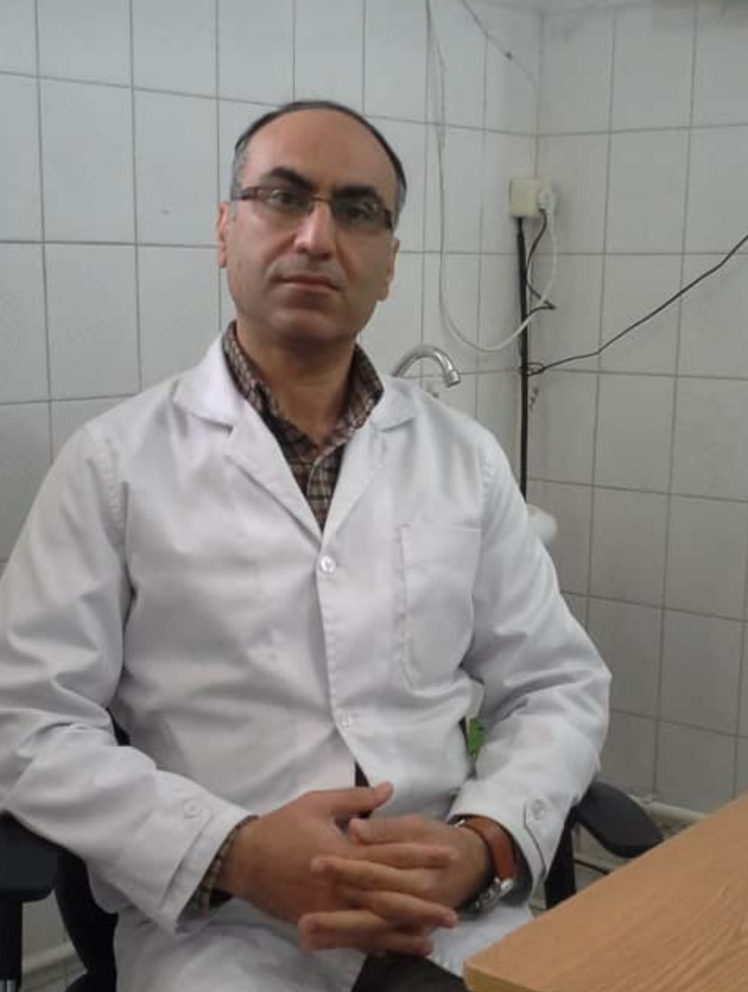 Dr. Reza Safari Arabi — درمون