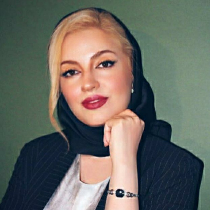 مهسا مهرداد